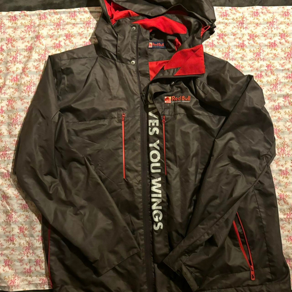 jackets - Picture 2 of 4